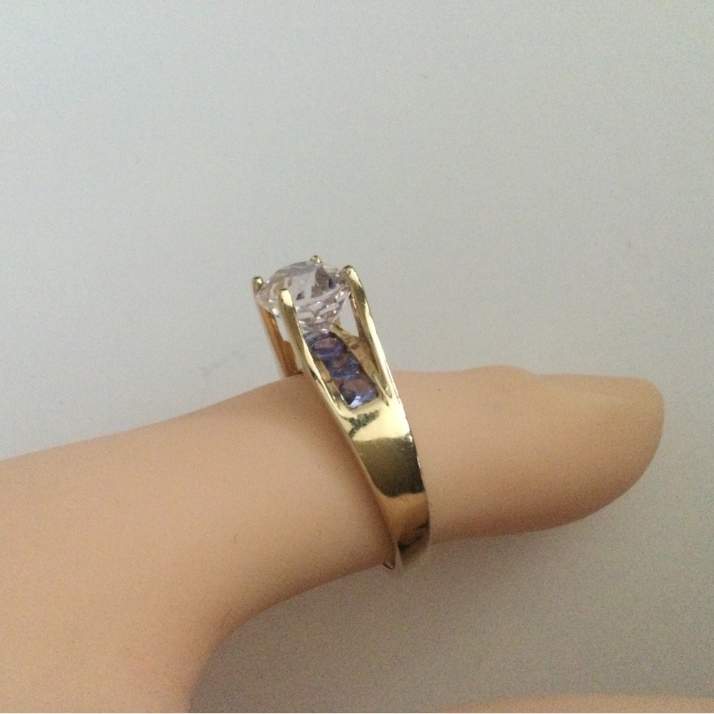 14k Gold Kunzite and Tanzanite Ring - Picture 12 of 12